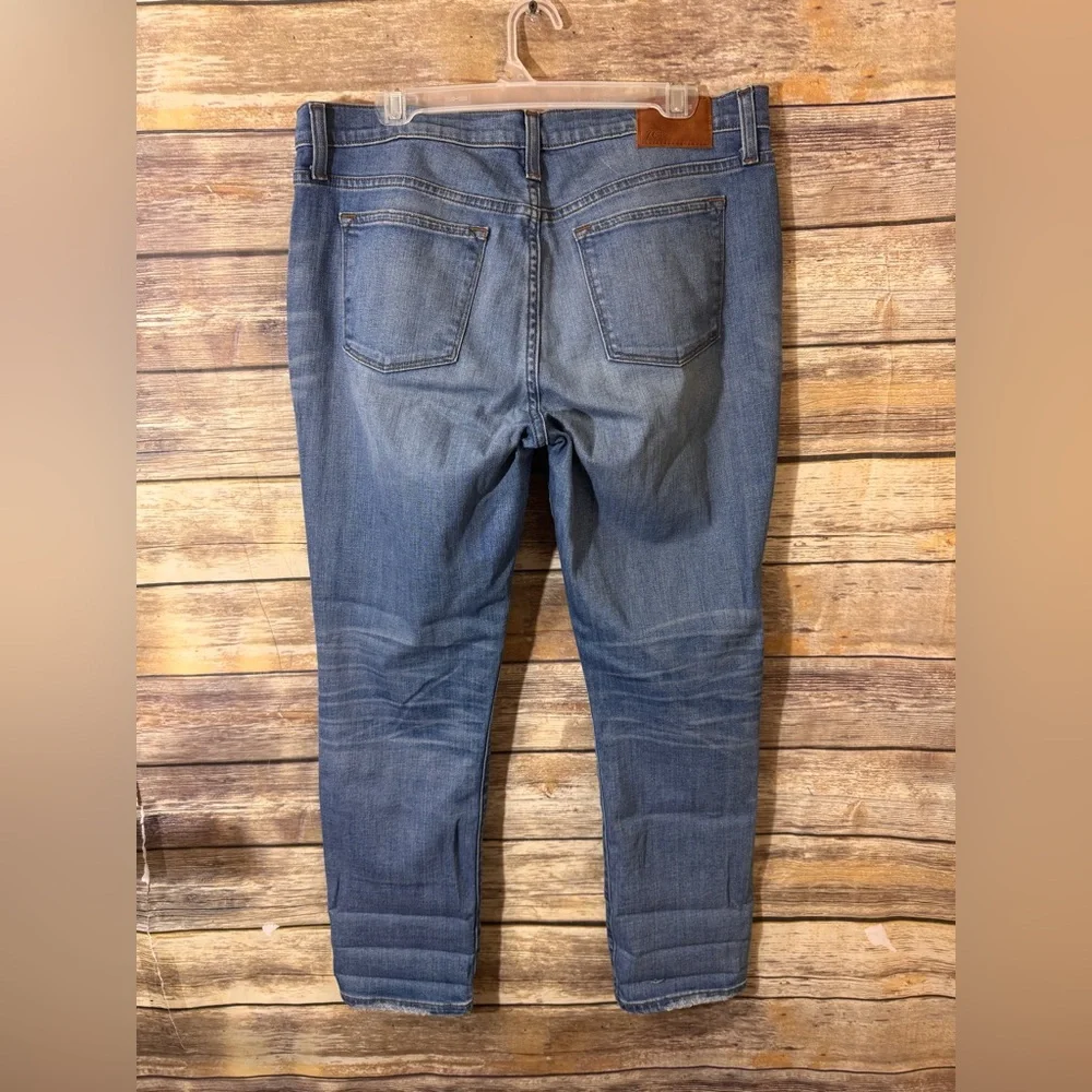 J. Crew Slim Broken In Boyfriend Jeans Trafford Wash 31‎ High Rise Distressed
